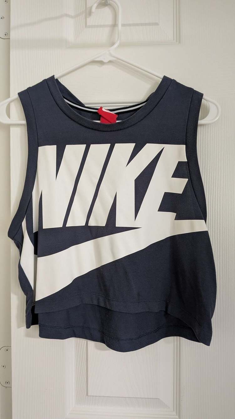 Nike Essential Cropped Tank Top Size M Black White